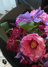 Seasonal Red & Pink - Mixed Luxury Flowers Bouquet - Order Advance