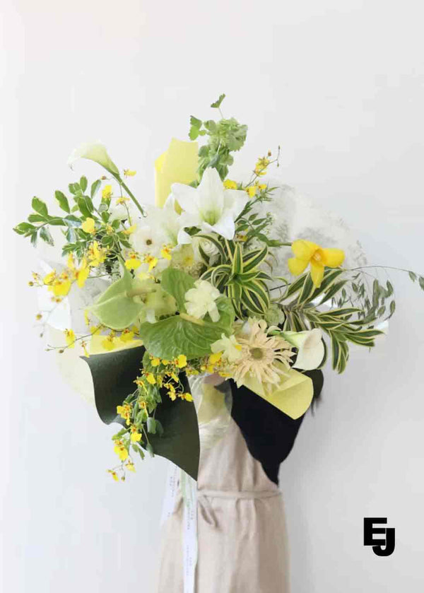 Luxury Fresh Mixed Seasonal Flowers Bouquet For Man Gift